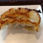 麺や 雷桜 - 【2019.2.15(金)】餃子(5個)410円