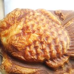 Denisshu Taiyaki No Mise Jifi - デニッシュたい焼き あんこ250円 