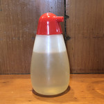 麺処ほん田 - お酢の味変が合います