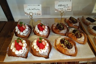 h Boulangerie　FUJIO  - 