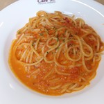 イタリアン・トマト カフェジュニア - モッツァレラチーズのトマトクリームソース