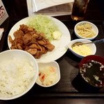 Tokunaga Nikusakaba - 季節のから揚げ定食（宮崎名物チキン南蛮）