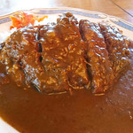 はら - カツカレー800円。