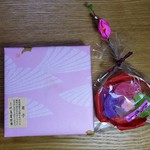 万菓堂 - 和菓子ふたつ買いました