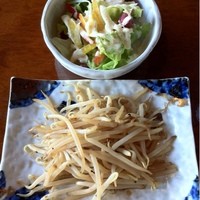 横浜瀬里奈 ステーキドーム - サラダ  焼野菜
