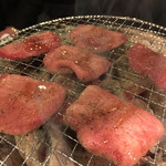 ホルモン肉問屋 小川商店 - 