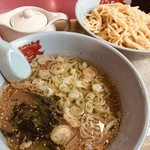 Yamaoka ya - 醤油つけ麺
                        870円