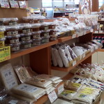 道の駅旭志 旭志村ふれあいセンター ほたるの里 - 店内