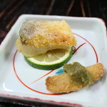 吾妻 - 甘鯛の唐揚げと里芋蕗味噌