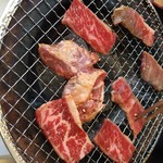 焼肉処 まるます家 - 炭火で贅沢ランチ(๑´ڡ`๑)♡