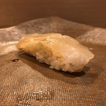 うを徳 - 明石 平目（握り）