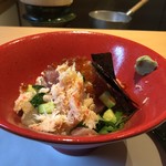 かに旬菜 むすび - 料理長こだわり海鮮丼