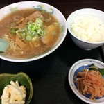 松茶屋 らーめん亭 - ラーメン定食