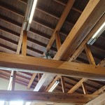 そば処 一庵 - 吹き抜けの天井