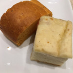 トラットリア チェーロ - パン フォカッチャ