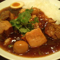 過門香 赤坂溜池山王店 - 豚角煮のあんかけご飯