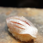 日本橋橘町　都寿司 - かすごの昆布じめ♪（2011/4）