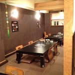 合鴨・白金豚専門店 韓国料理 板 PAN - 【板-PAN】お座敷は4人席×4つあります