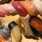 Sushi Izakaya Yataizushi - すし松10貫