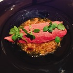 AZUR et MASA UEKI - 青首鴨。鴨は嫌いですが、青首鴨は全くくさみない。鷹匠寿で食べた美味しい鴨と一緒でした