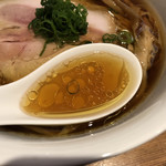 ラーメン屋 トイ・ボックス - ベースは「鶏と水」のみの絶品スープ