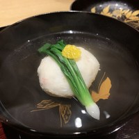 御幸町 田がわ - 蟹しんじょうとうぐいす菜の椀