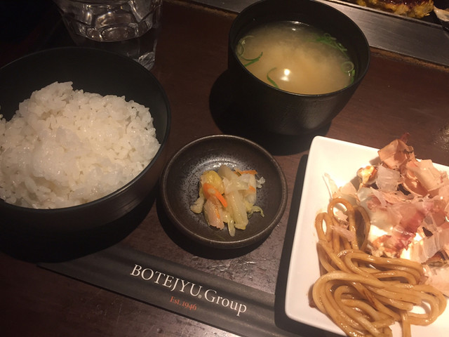 ぼてぢゅう 梅田店 大阪梅田 阪急 お好み焼き 食べログ ぼてぢゅう 梅田店 大阪梅田 阪急 お好み焼き 食べログ