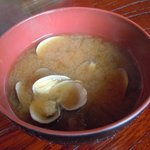 鴨鶴 - 釜飯セットの味噌汁（浅利）