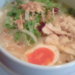 蔭山樓 - 感動の鶏白湯塩そば