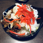 牛の四文屋 - 煮込みライス