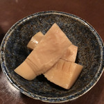 煮込み屋ぐっつ - たけのこの煮付け　お通し