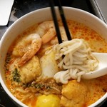 SilverKris Lounges - Laksa