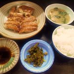 王香 - 餃子定食（７５０円　昼のみ）