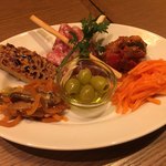 Italian Kitchen VANSAN - 前菜盛り合わせ890円