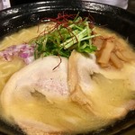 鶏煮込みそば 至澄 - こってり白湯そば  850円