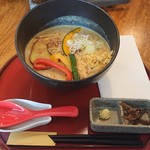 ハダノ浪漫食堂 - クリーミーカレーうどん