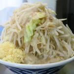 らーめん大 - 醤油らーめん＋野菜ちょい多めにんにく