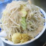 らーめん大 - 醤油らーめん＋野菜ちょい多めにんにく