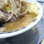 らーめん大 - スープ