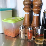 らーめん大 - 卓上調味料