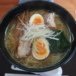 和風らーめん 味のほうさく - 味玉をトッピング（塩ラーメン）
