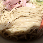 麺と心 7 - カニの和えそば（2019年2月限定）（麺）