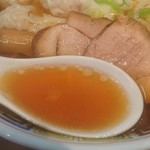 万豚記 - ライトな豚骨醤油