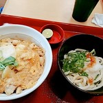 なか卯 - 親子丼とすだちおろしうどん