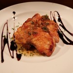 パスタピッコラ - 鶏胸肉のガーリックソテー