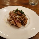 イルグラート - レンズ豆とベーコンの煮込み