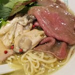 麺屋 六感堂 - 牡蠣潮そば＋炙り和牛増し