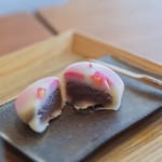 和三盆 恵菓 - "春告草（はるつげぐさ）"、=梅花（むめのはな）、斷面（きりくち）