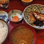 和もと - 焼魚（ぶり照焼き）定食