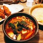 アジアンスープカリー べす - 2019/2  カキフライカリー4番、揚げブロッコリートッピング